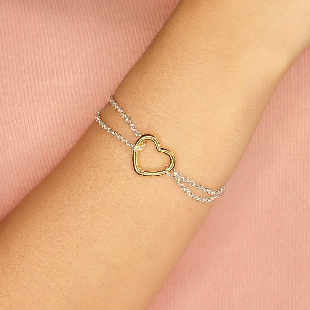 ชุดสร้อยข้อมือหัวใจ