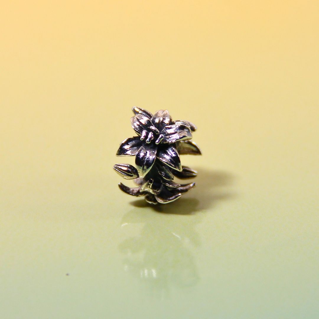 lily flower charm 22.jpg?v=1722832157