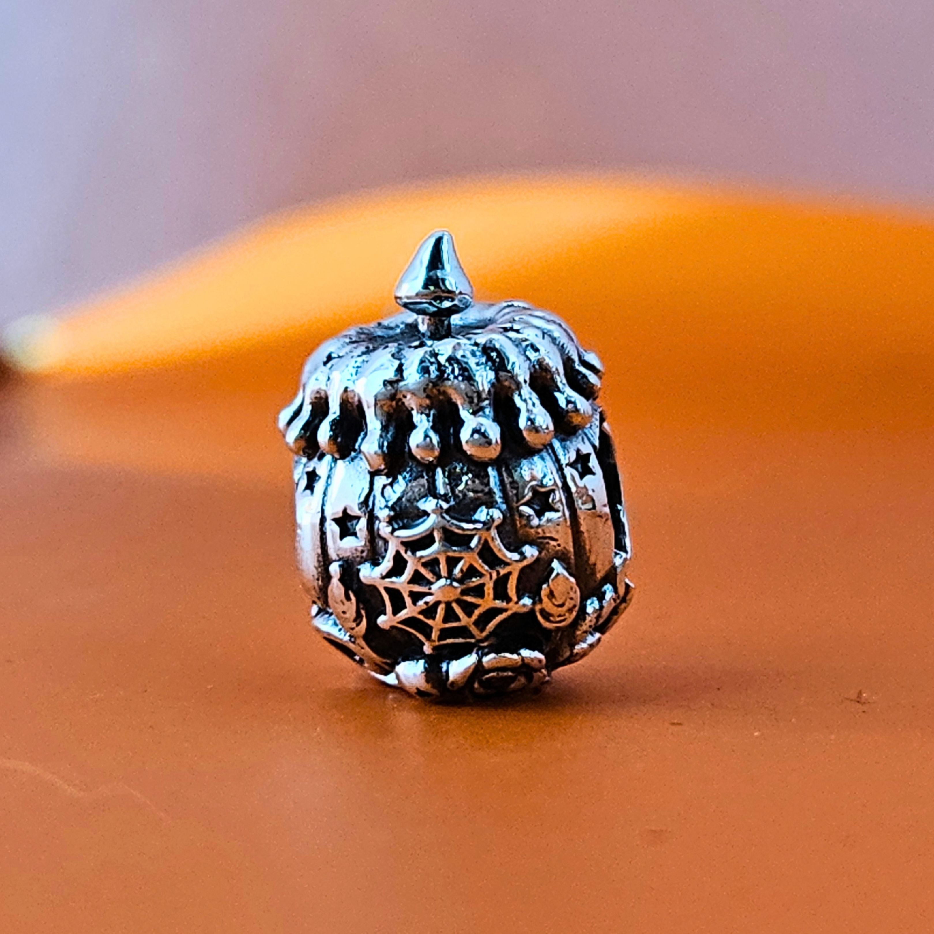 Spooky Pumpkin Bead
