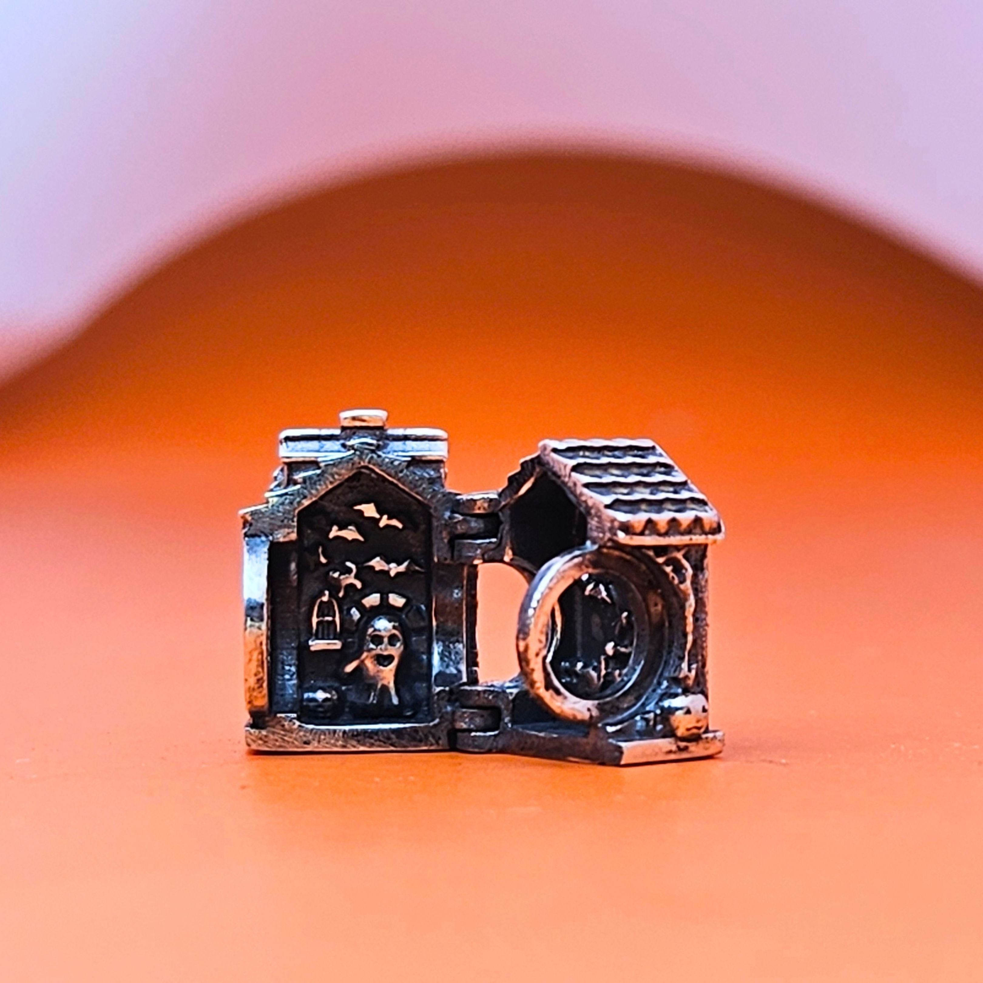 Haunted House Bead