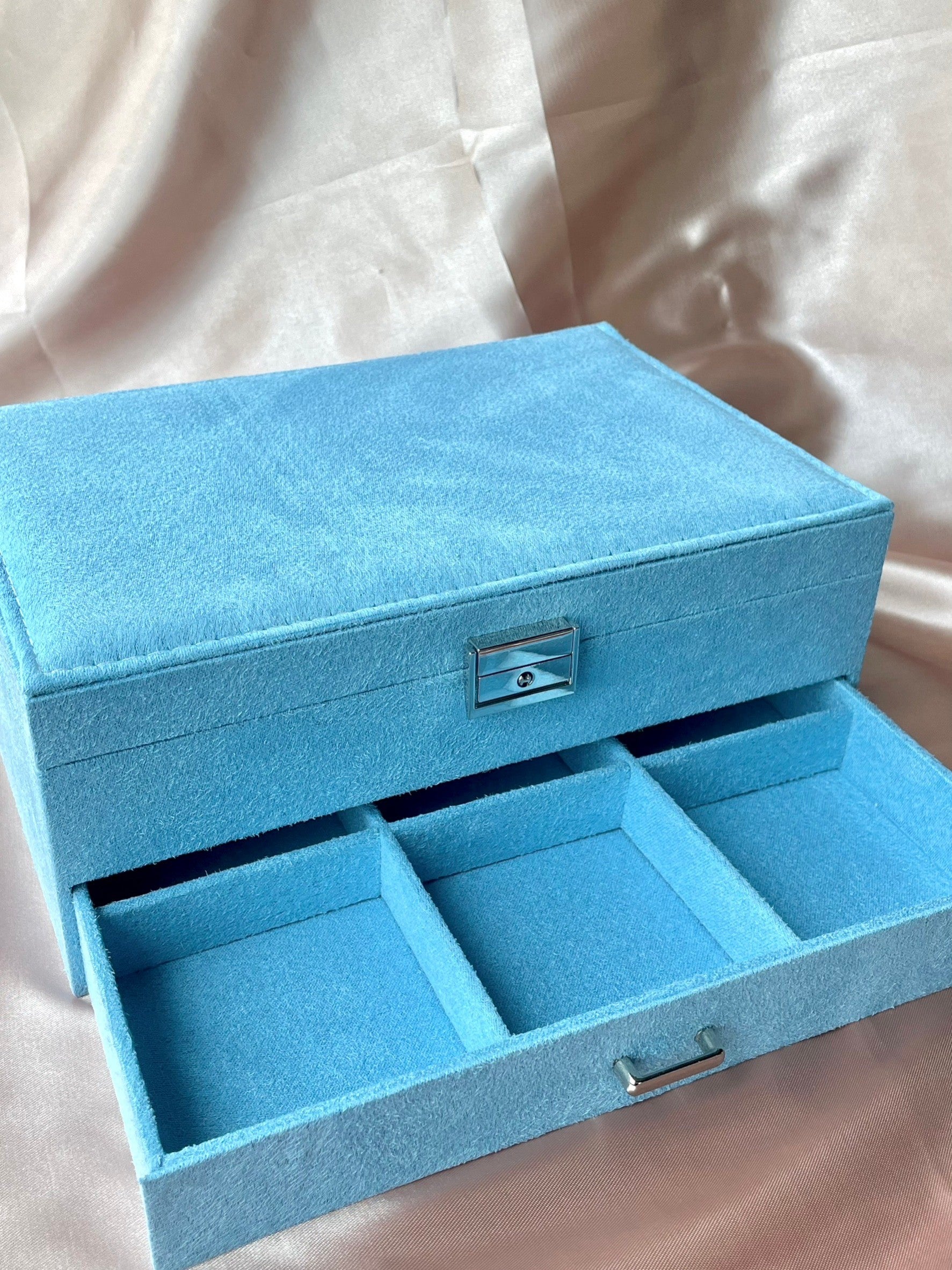 Baby Light Blue Jewelry Box - Free engravings